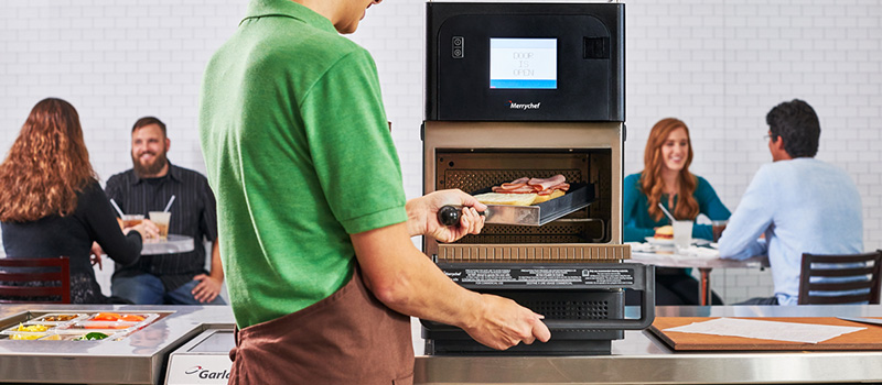 Small oven, big performance  